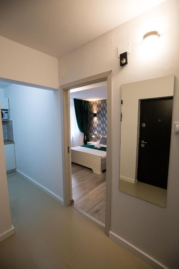 Best Room Бухарест Екстер'єр фото